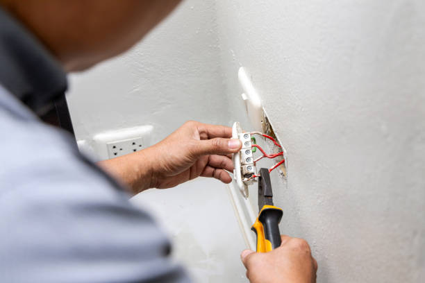 Best Commercial Electrician Services  in Old Orchard, PA